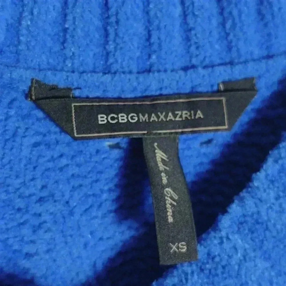 BCBGMAXAZRIA Women's Chenille Pointelle Blue Electric Sweater Size Xsmall - Picture 5 of 16